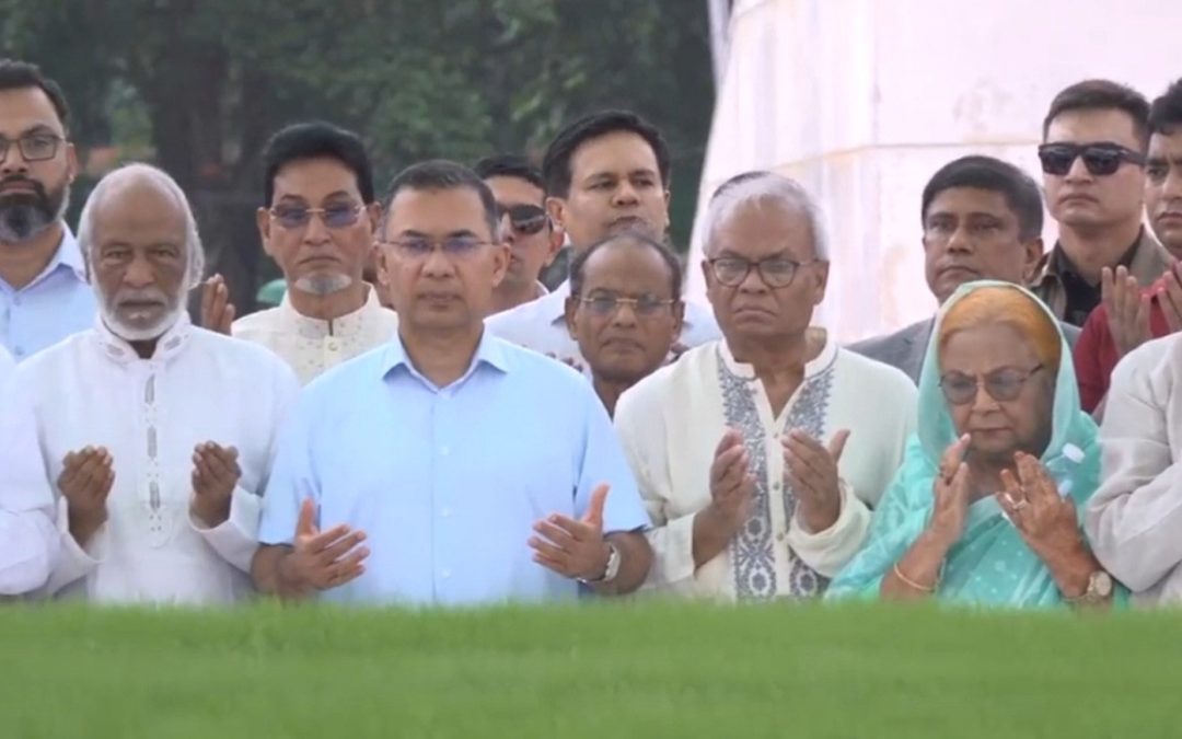 প্রতিষ্ঠাবার্ষিকীতে জিয়া-খালেদার সমাধিতে প্রধানমন্ত্রীর শ্রদ্ধা